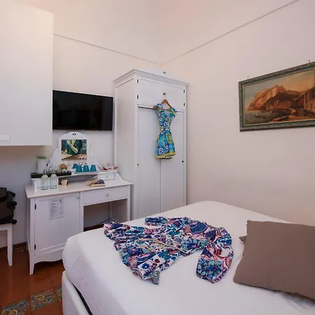 Aparthotel Antica Repubblica In Center At 100mt From The Sea